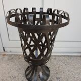 Black metal pot cover