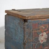 Petite malle ancienne à motifs floraux (c.1900) #38