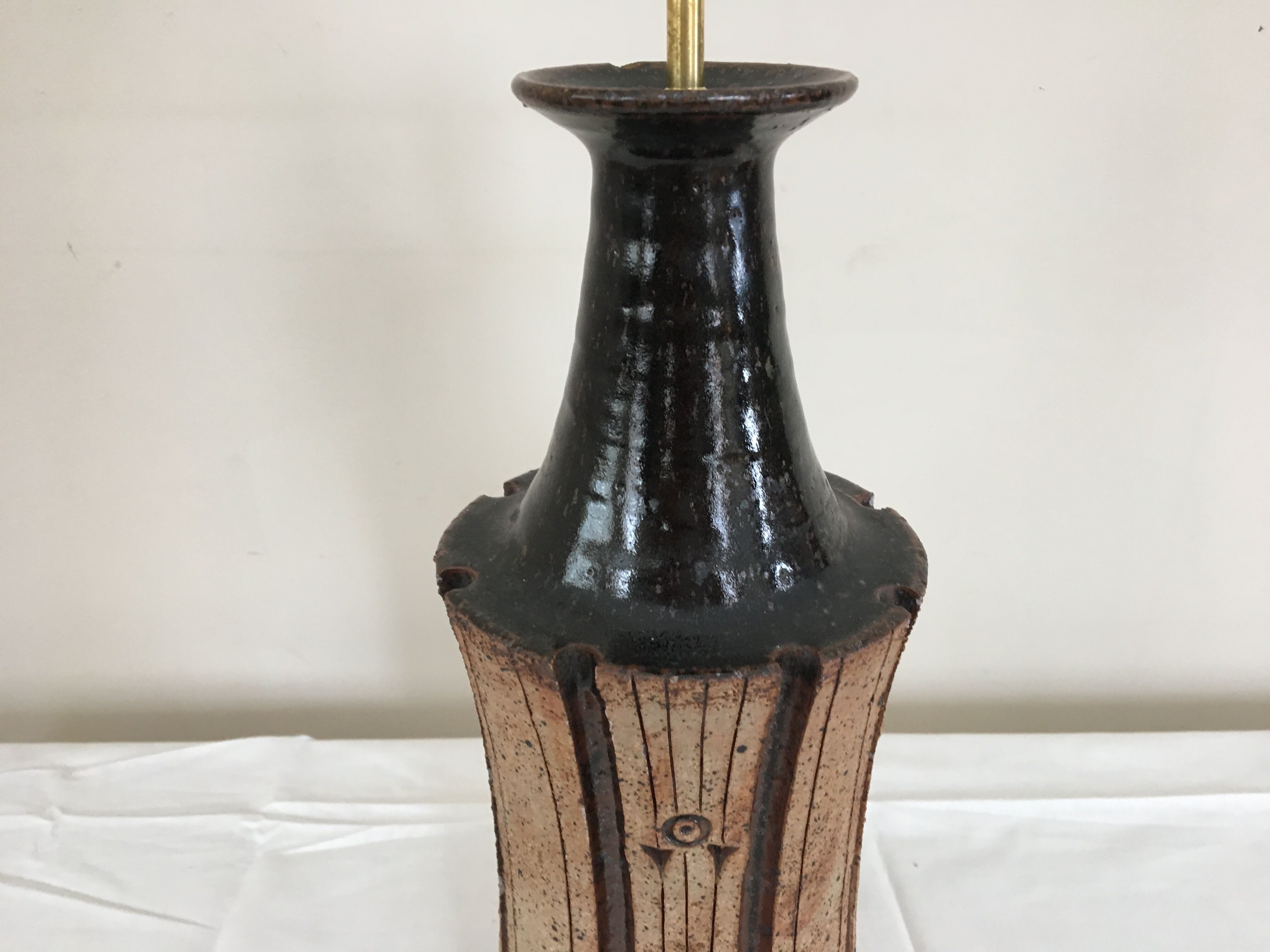 Sandstone table lamp