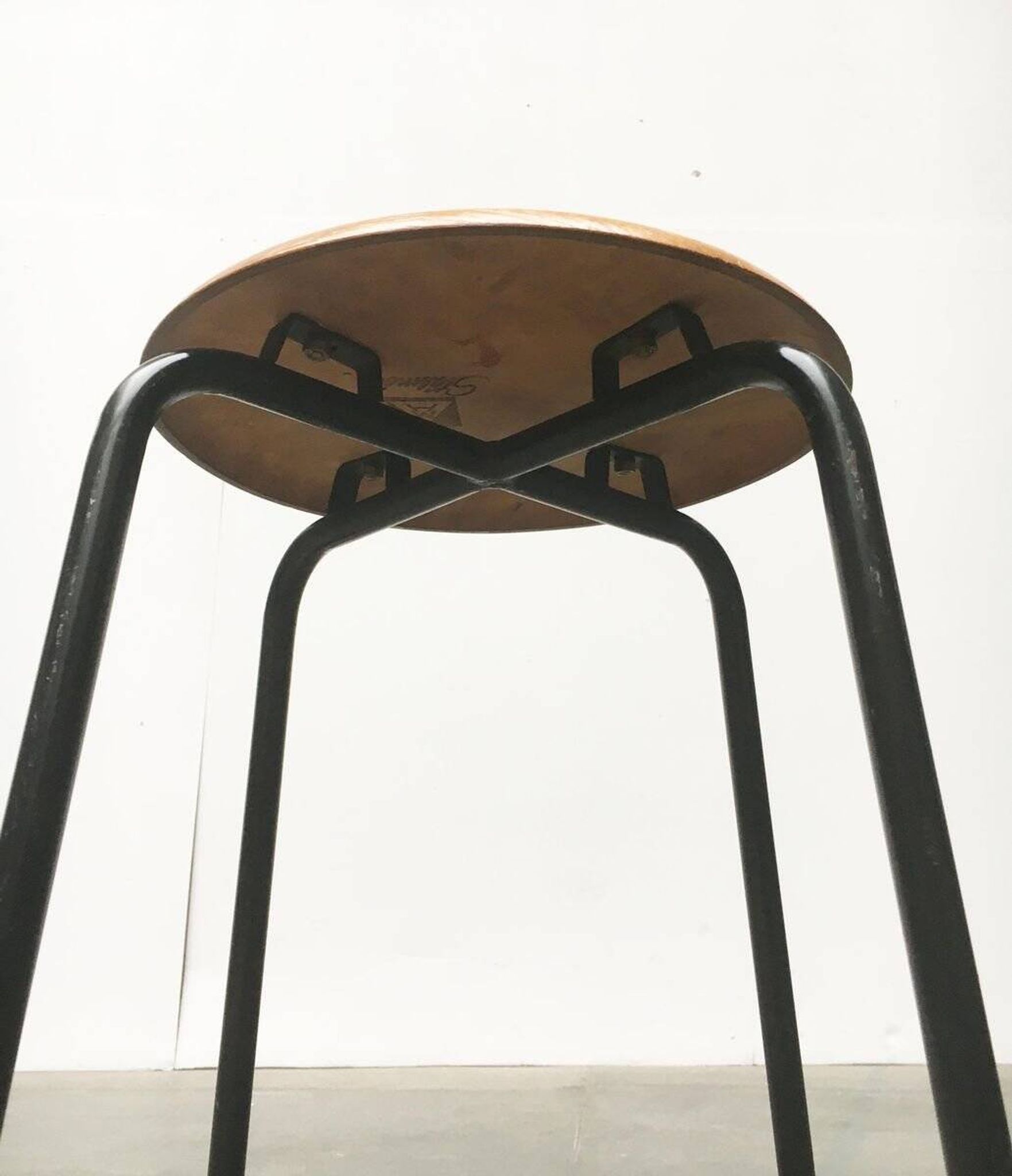 Tabouret danois du milieu du siècle par MH Stalmöbler