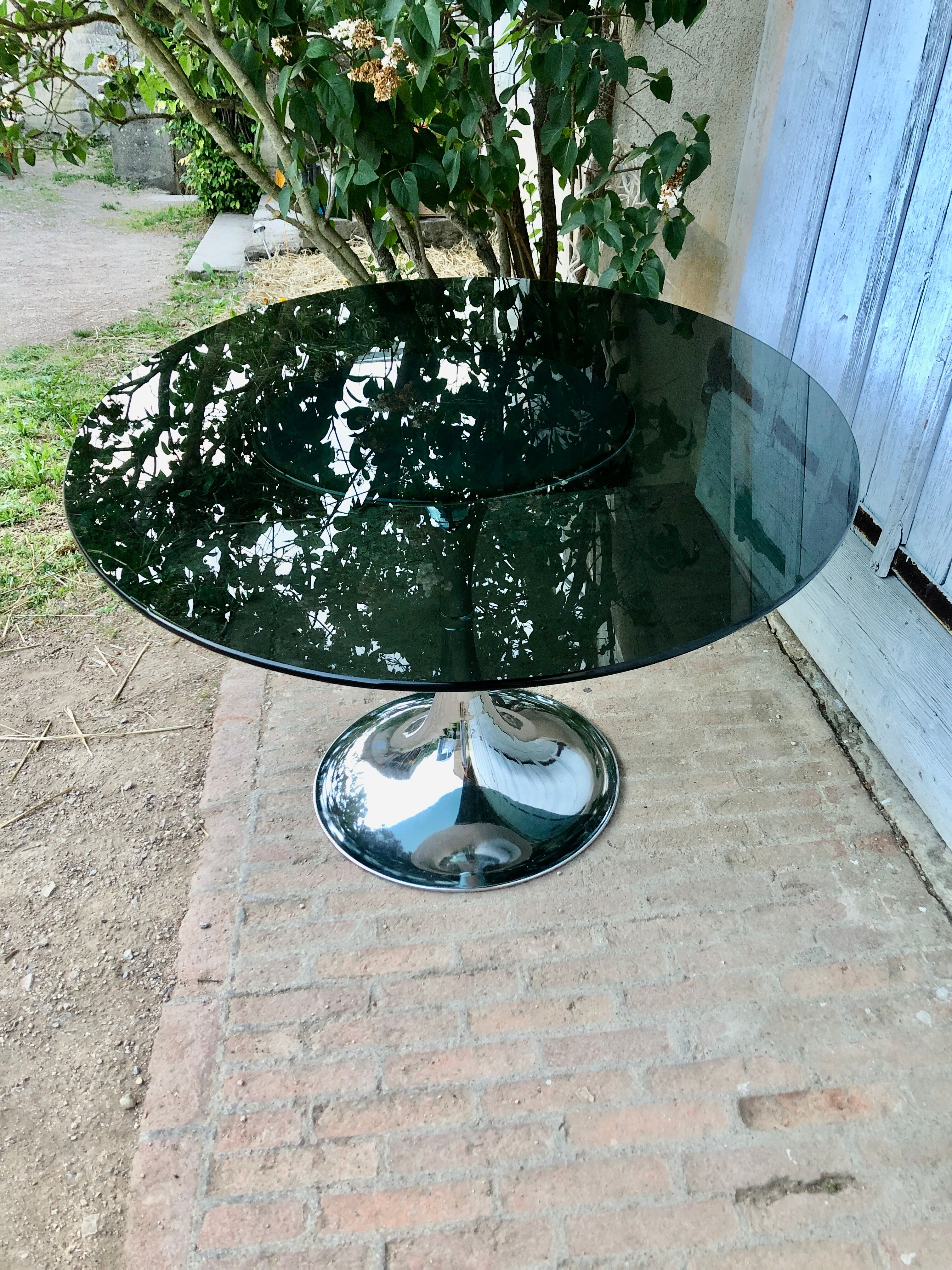 Tulip table oval glass and chrome 1970