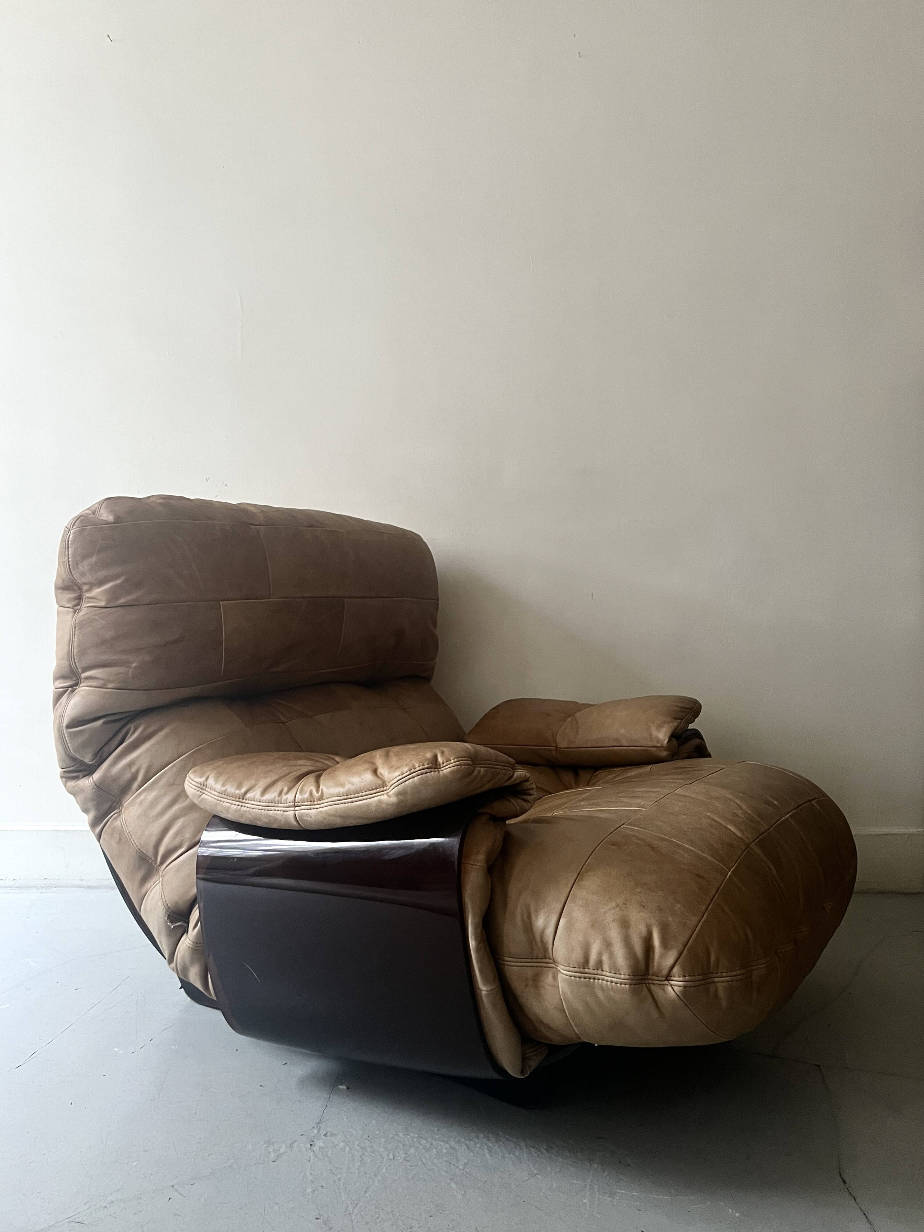 Marsala natural leather armchair by Michel Ducaroy for Ligne Roset, 1970