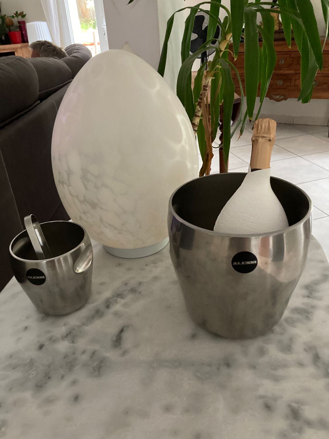 Champagne bucket
