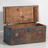 Petite malle ancienne à motifs floraux (c.1900) #38