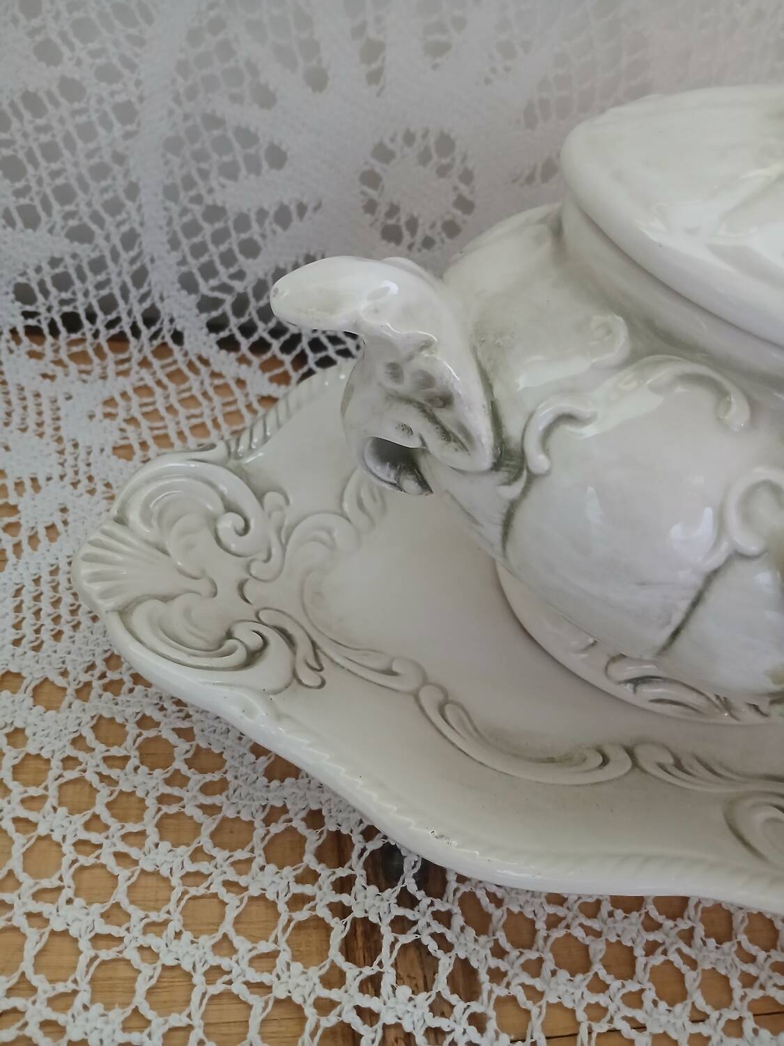 Antique porcelain soup tureen from Naples