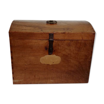 Ancien coffre en bois