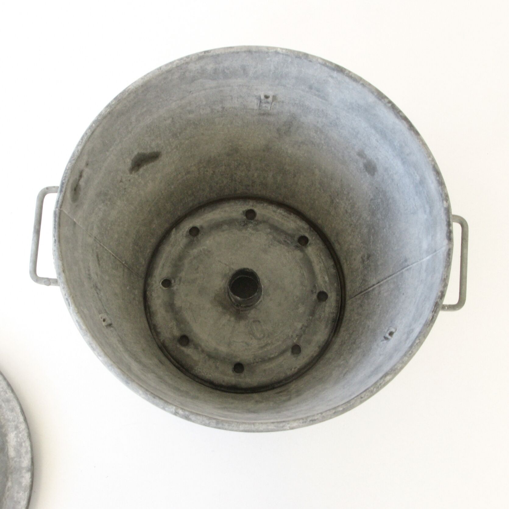 Antique washing machine the leopold crown - size 0 zinc folk art
