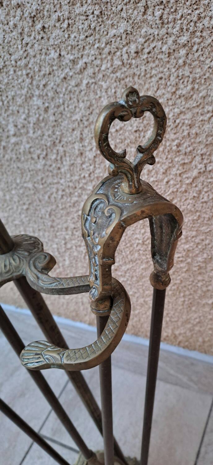 Bronze fireplace set