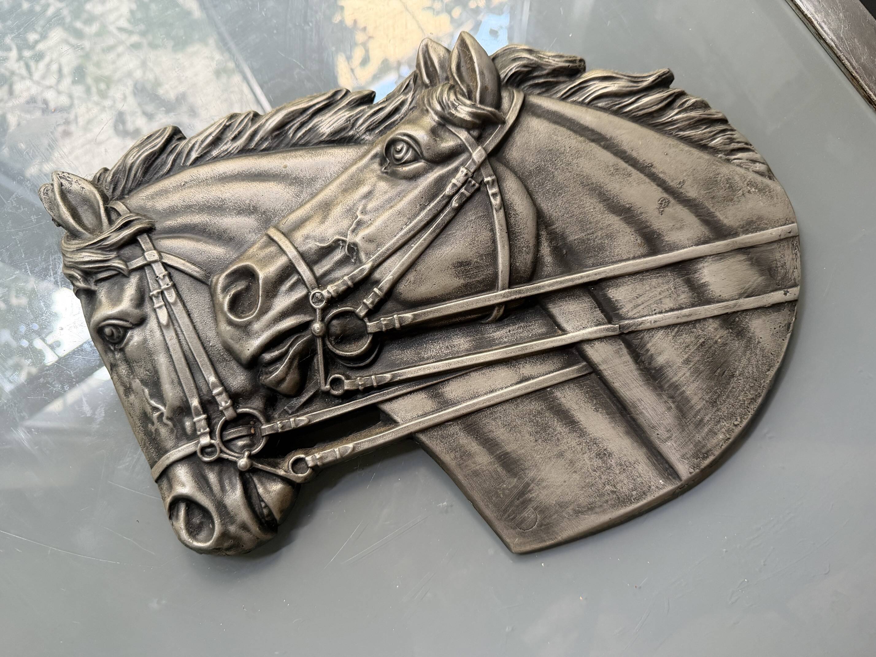 Wall lamp horse heads cast iron