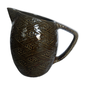 Slush pitcher