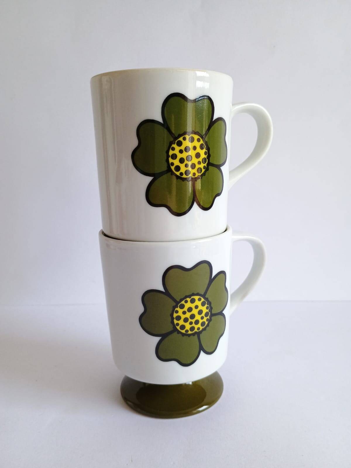 Two seventies flower mazagrans from the 70s