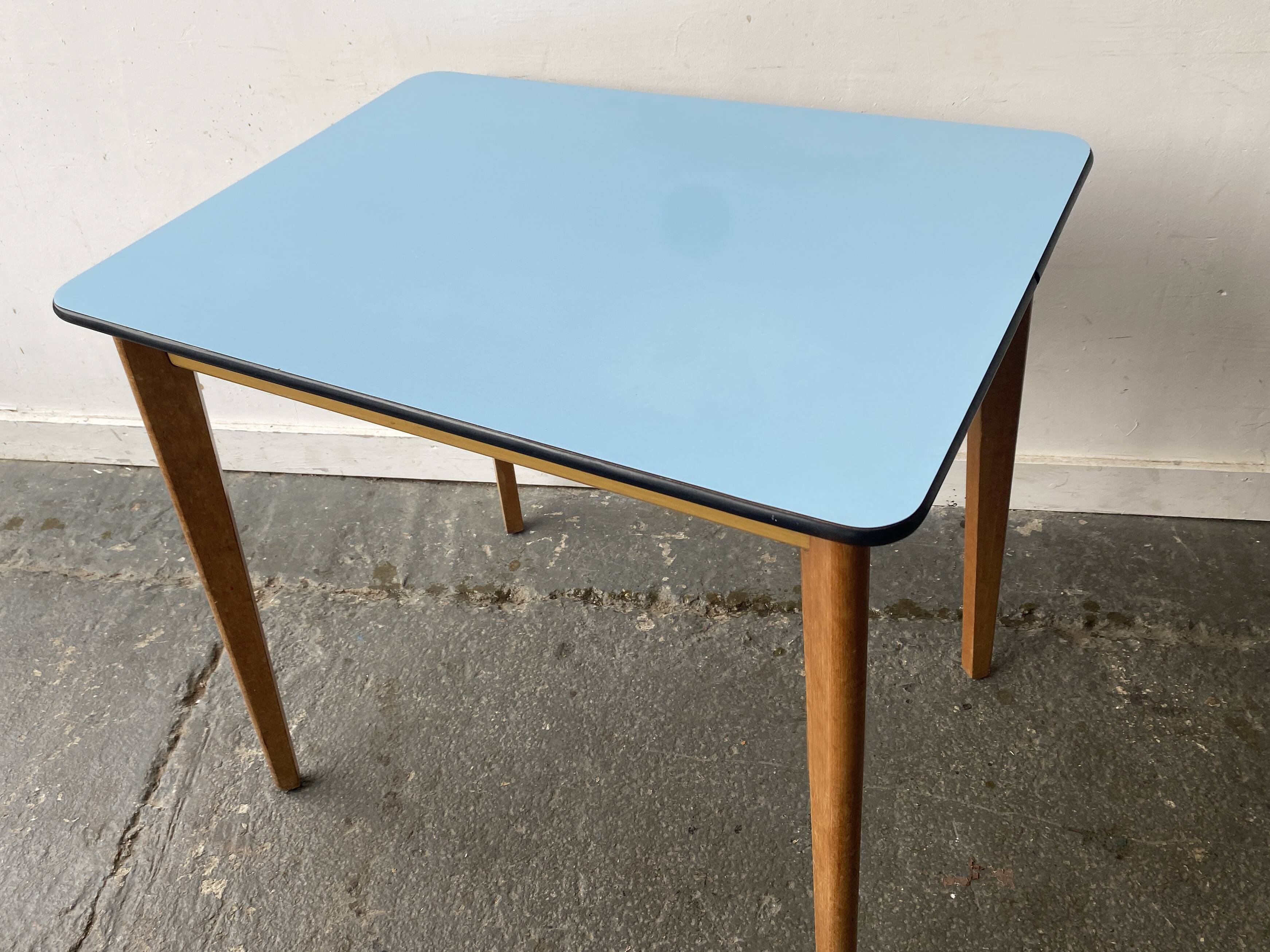 Mid-Century 1960s vintage small Formica kitchen/dining table