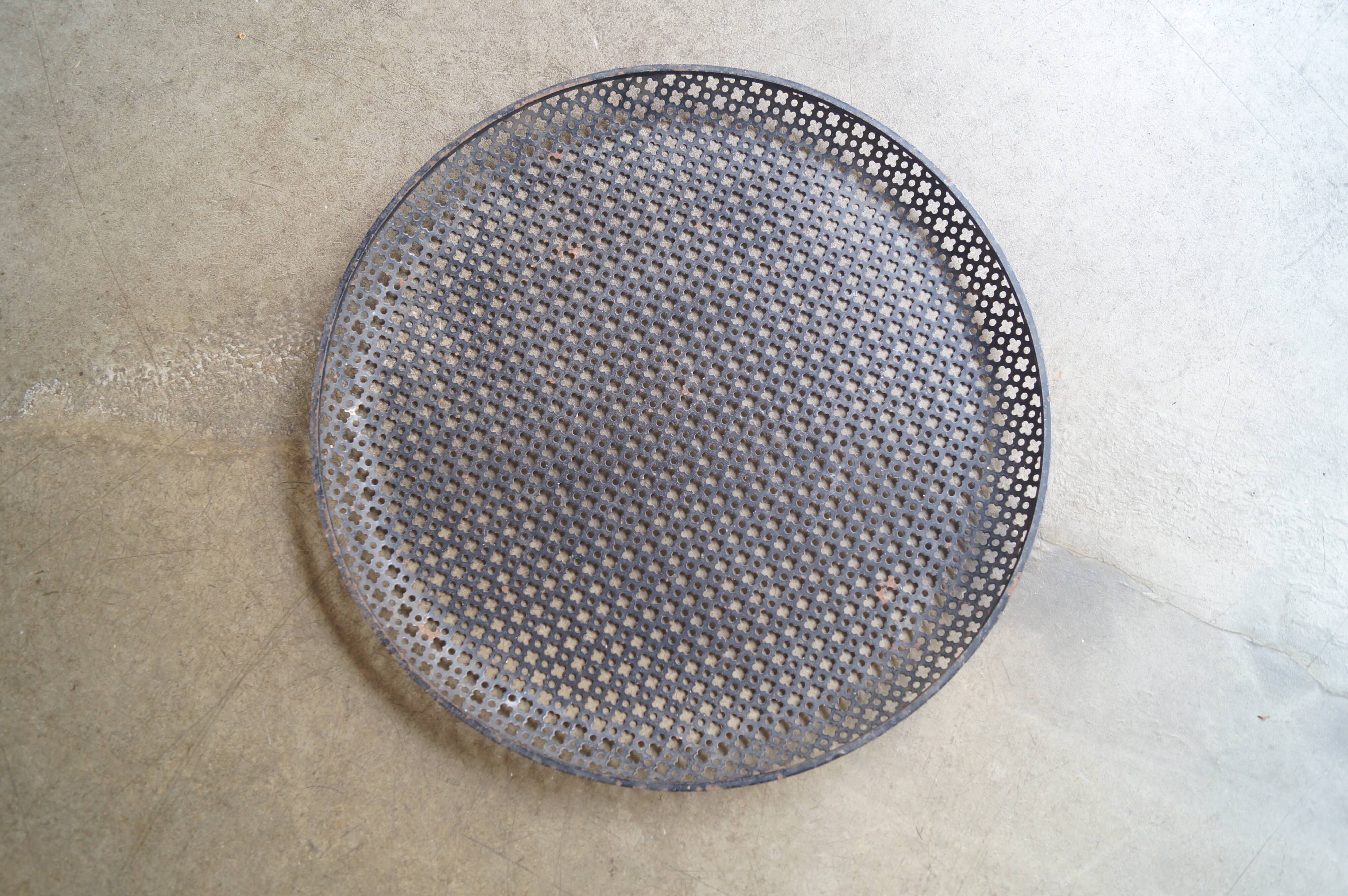 Perforated sheet metal top 1950