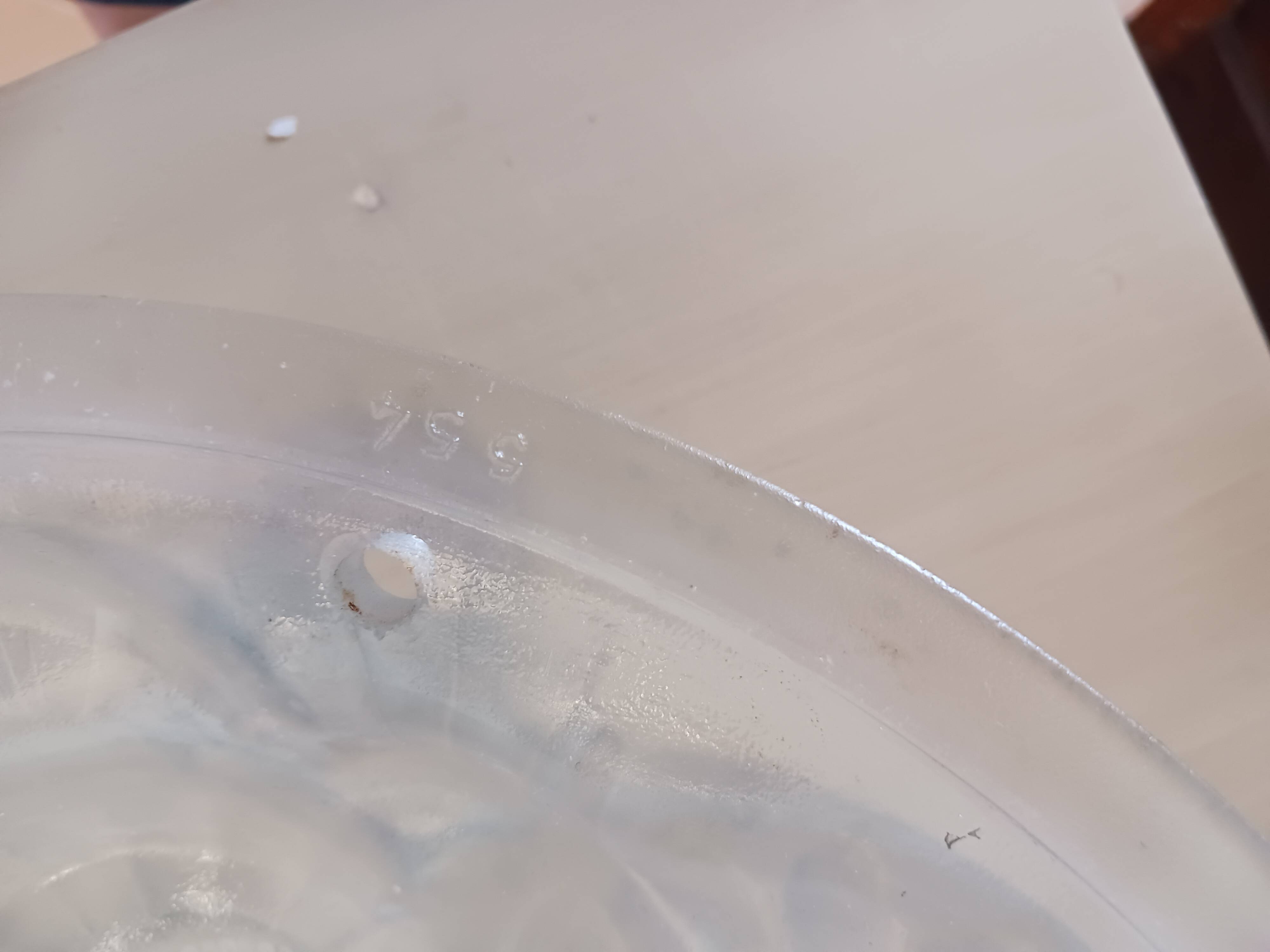 Art Deco basin signed Degué.