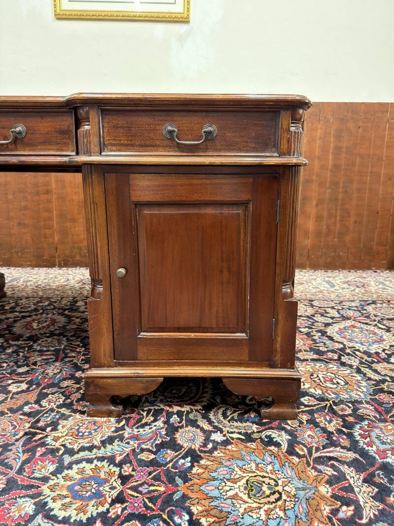 Bureau classique anglais Chesterfield Partnerdesk