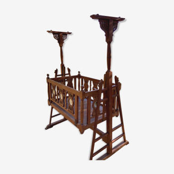 Colonial Cradle