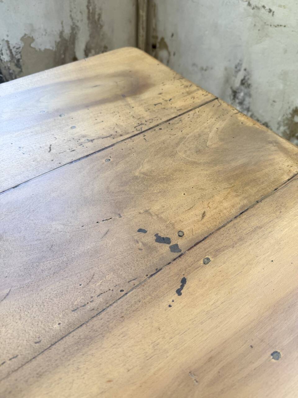 Walnut farmhouse table 2.10m from the 50s