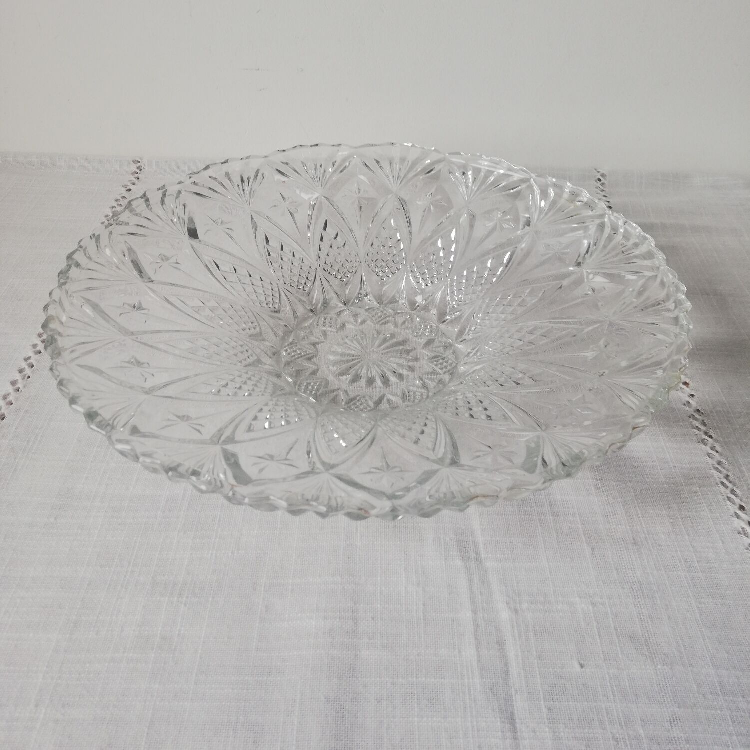 Chiseled glass dish
