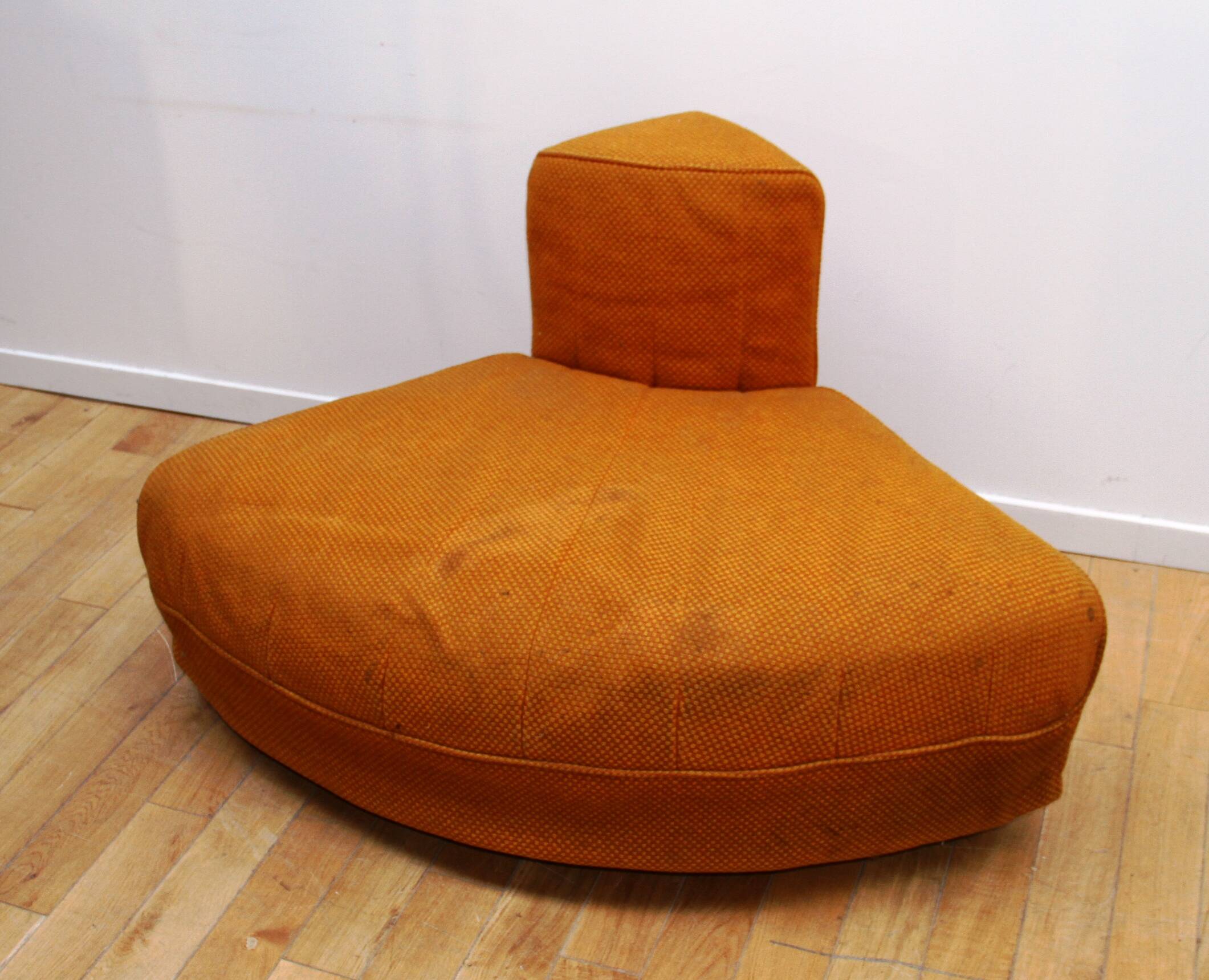 Set of vintage armchairs, Mobilier International