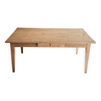Farmhouse table