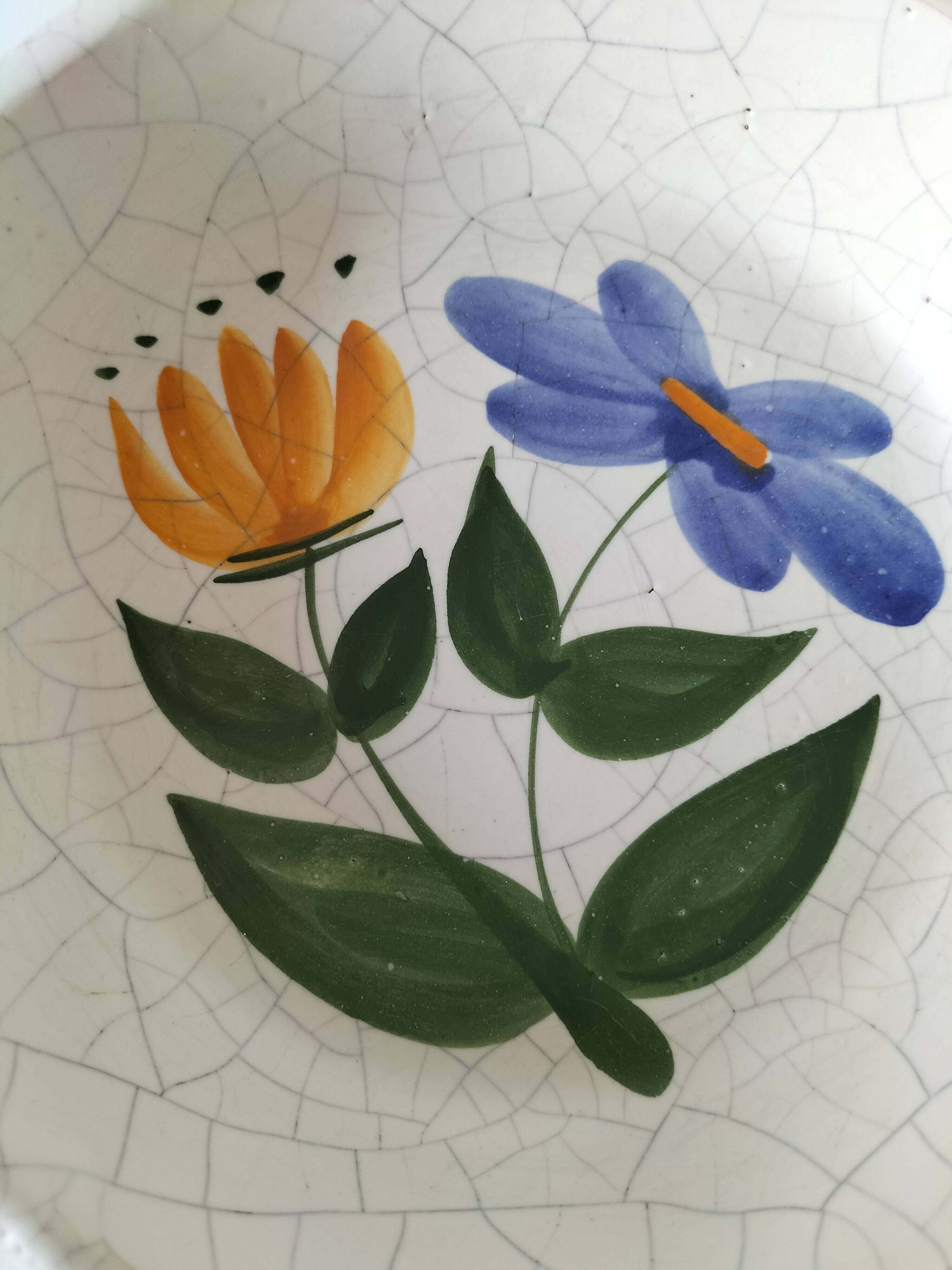 6 deep plates Poteries du Marais hand-painted floral decoration from the 60s and 70s