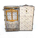 Trunk "dressing" storage, Sweden, 1920