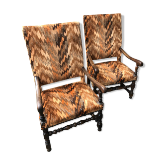 Paire de fauteuils de style Louis XIII