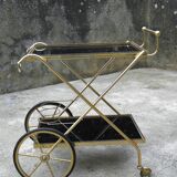 Rolling dessert in gold metal