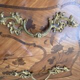 Louis XV style chest of drawers, early 1900s