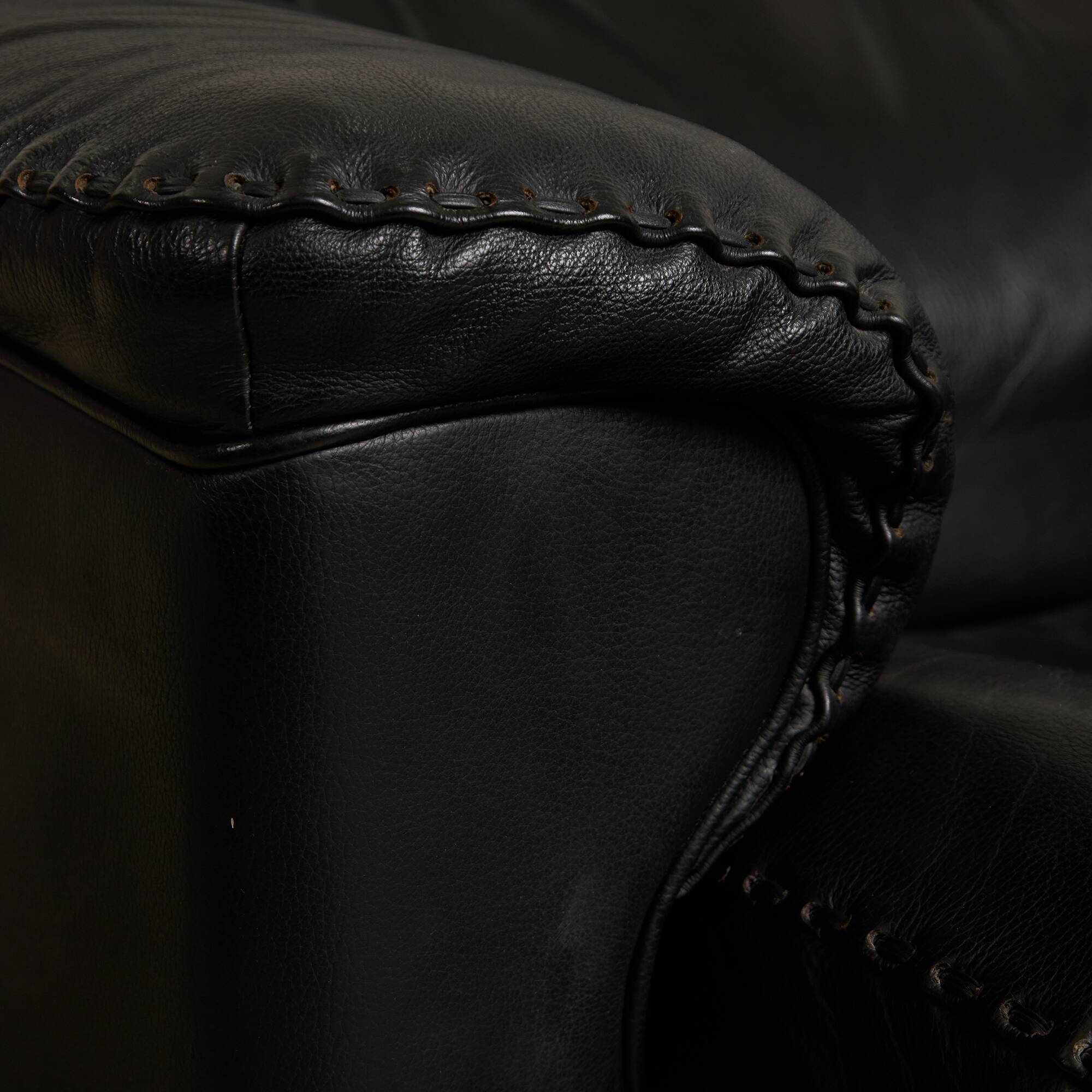 DS101 Three Seater Sofa 1970s