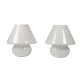 Paire de lampes en opaline blanche, années 1990