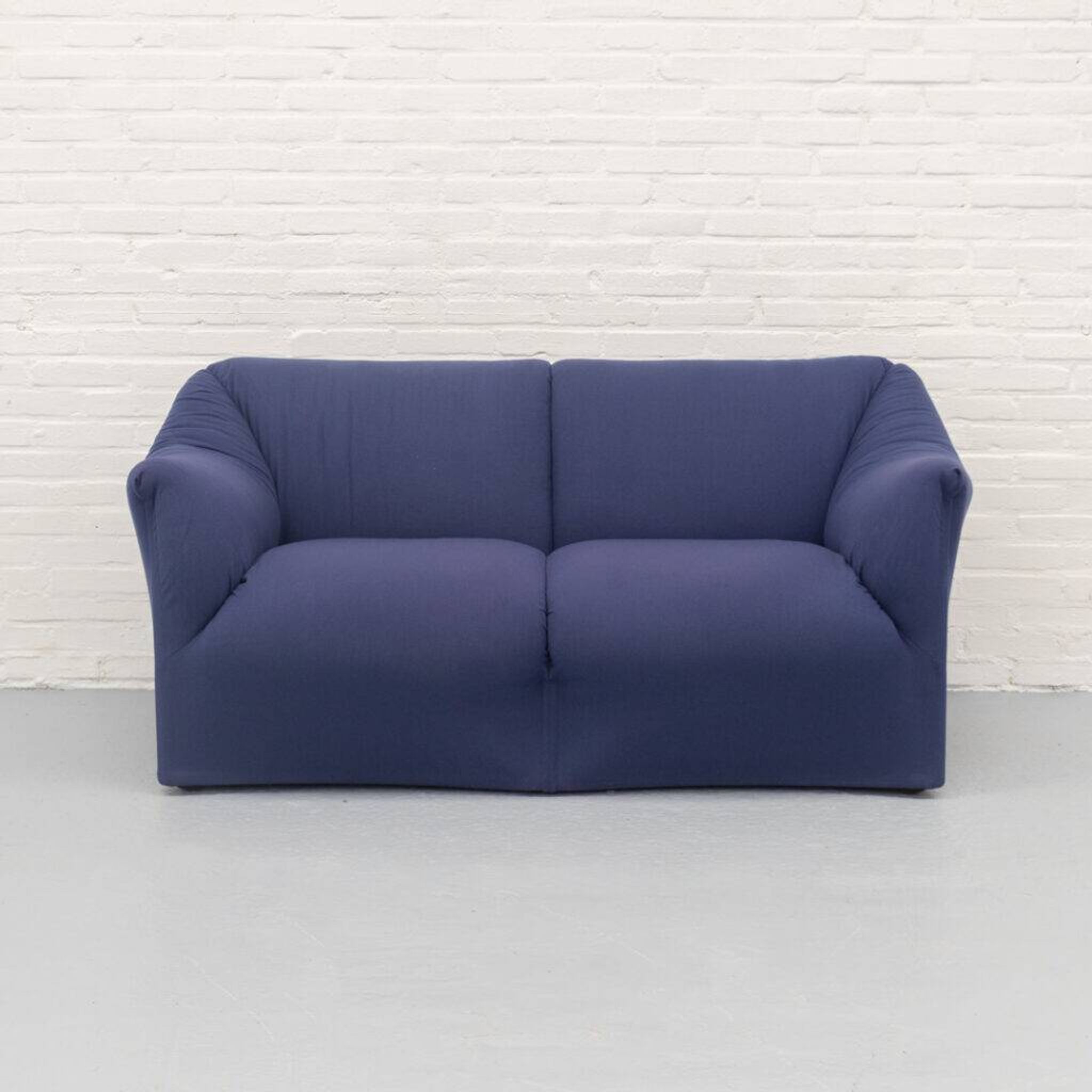 Cassina Tentazione two-seater sofa by Mario Bellini 1970s