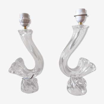 Deux pieds de lampe formant pendants en cristal Daum, vers 1960