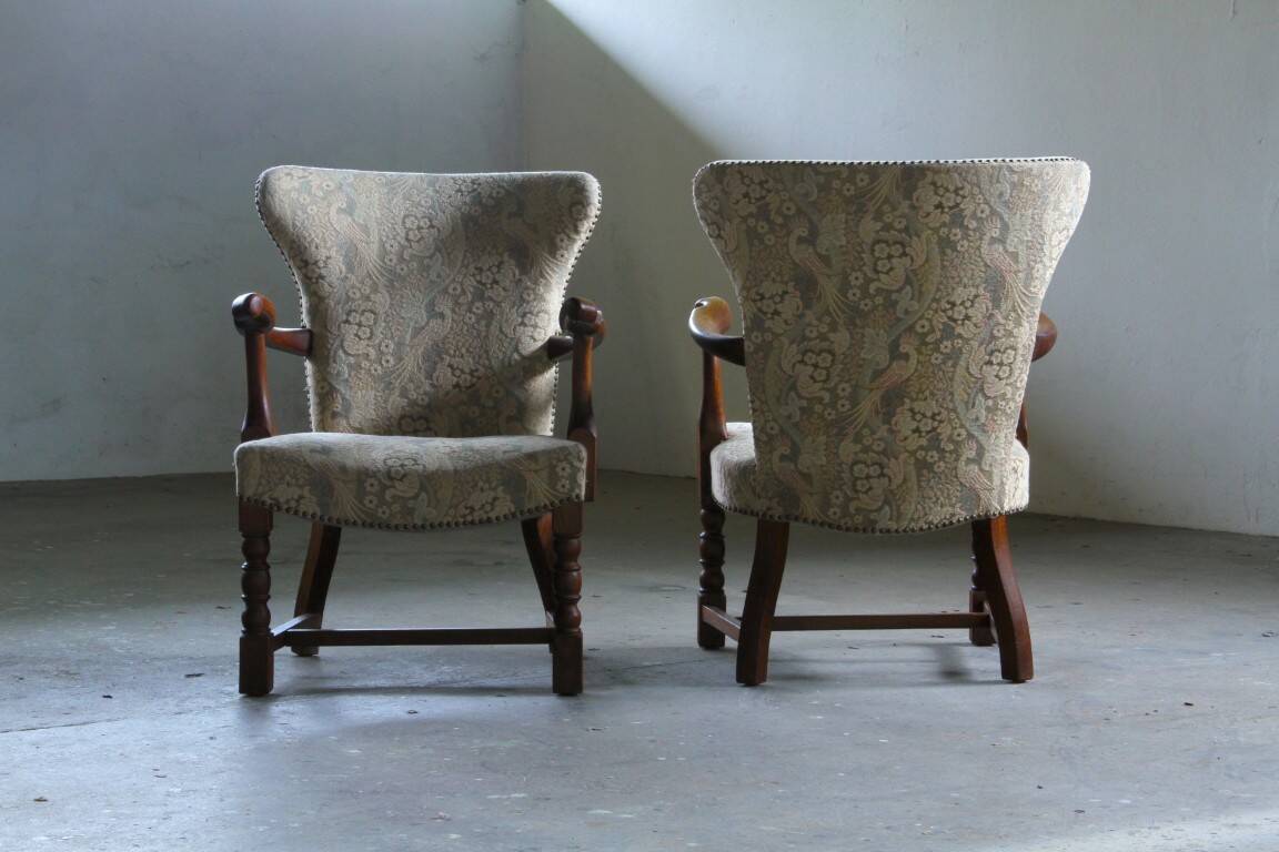 Vintage Danish Art Deco Pair of Armchairs in Solid Oak - 1940s