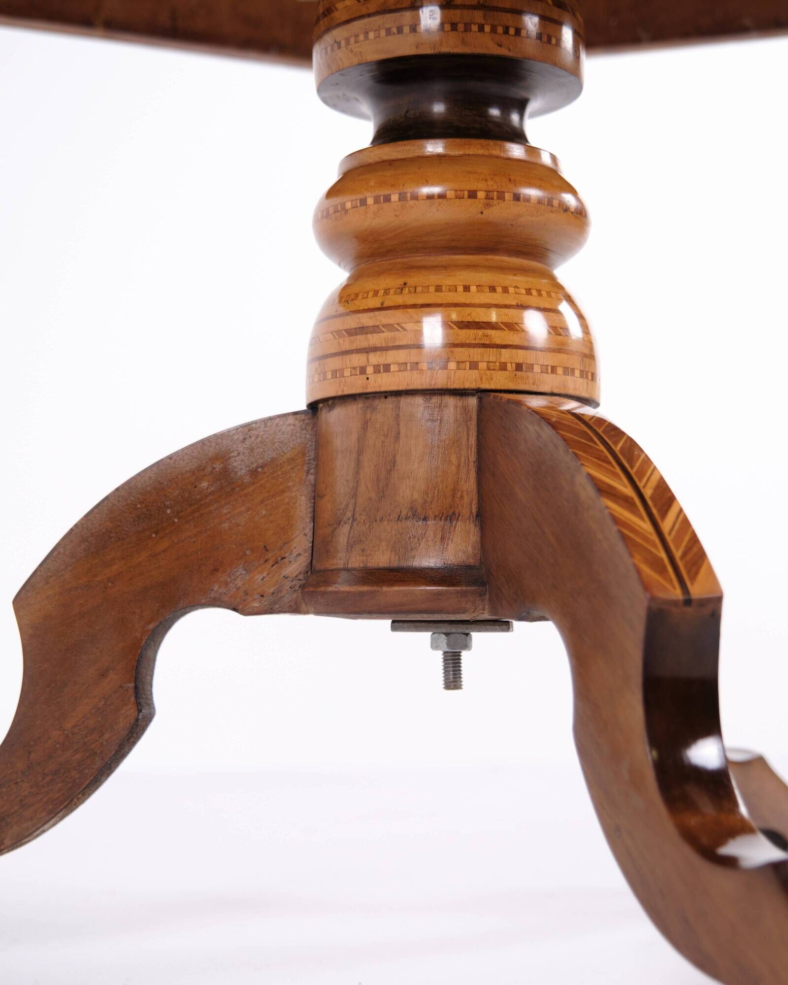 Octagonal column table - lamp table - decorated with intarsia - Italy - 1850s
