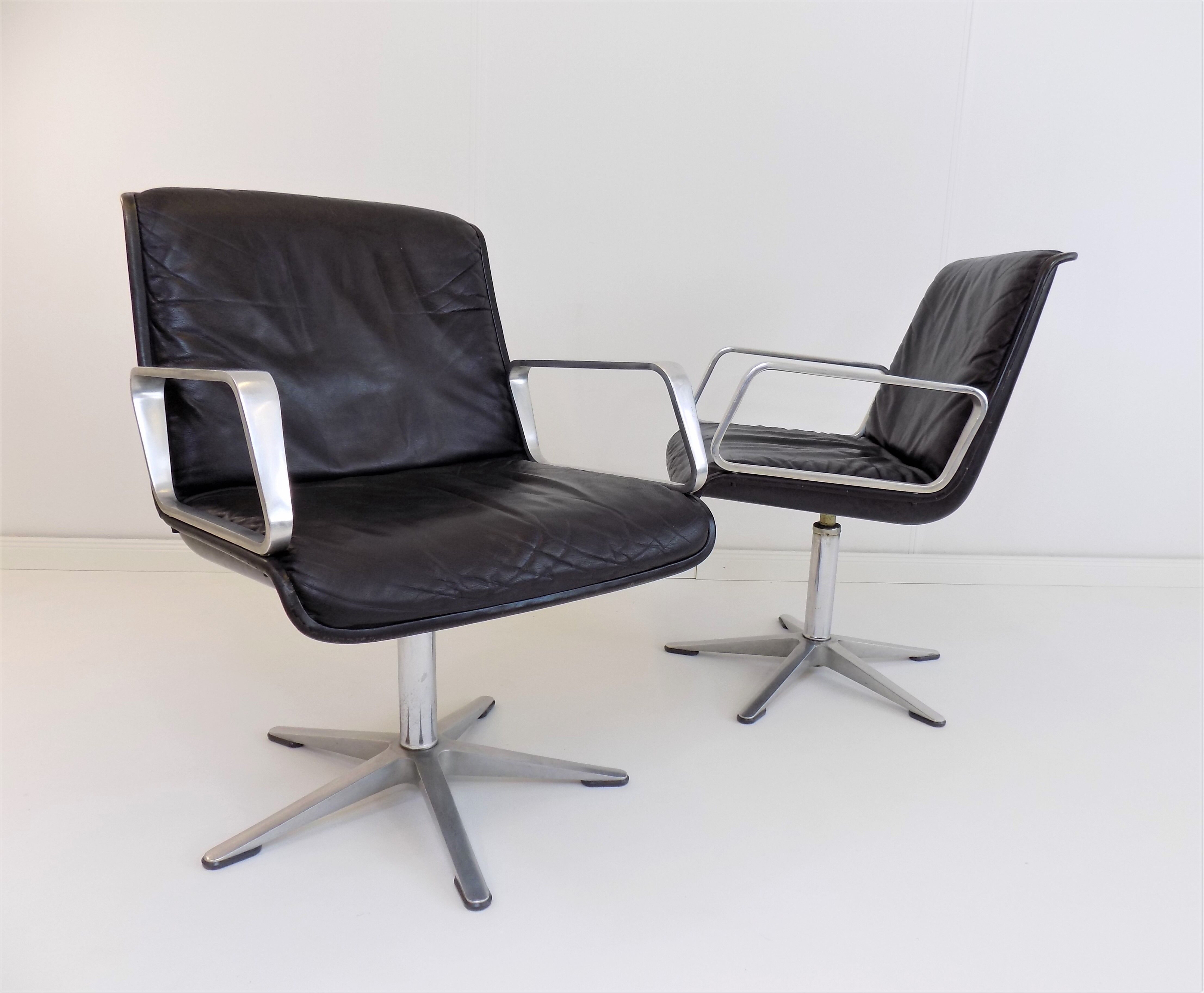 Ensemble de 2 chaises de bureau Wilkhahn Delta du groupe Delta
