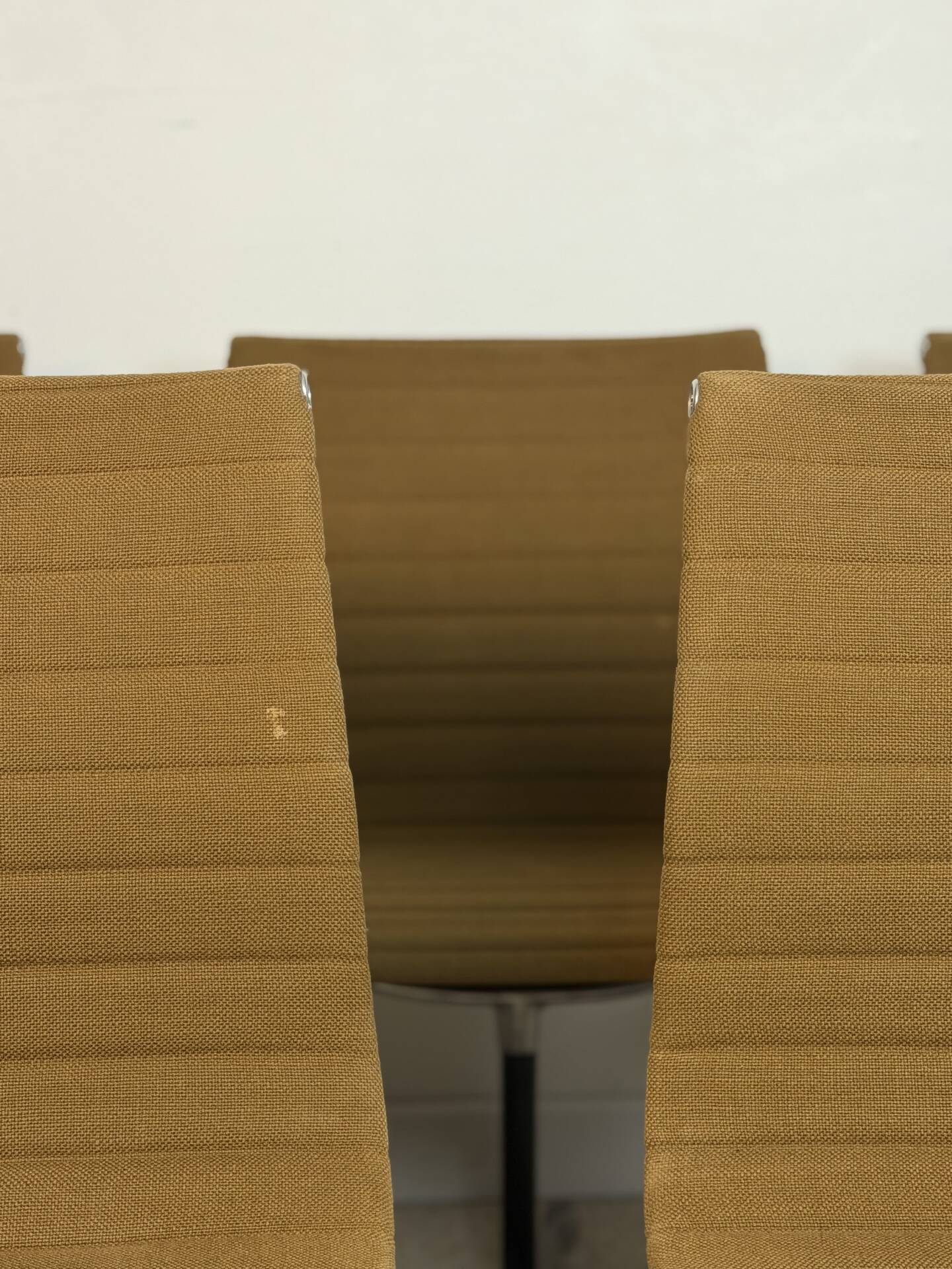 Lot de 5 chaises Herman Miller Aluminium Group – Charles & Ray Eames