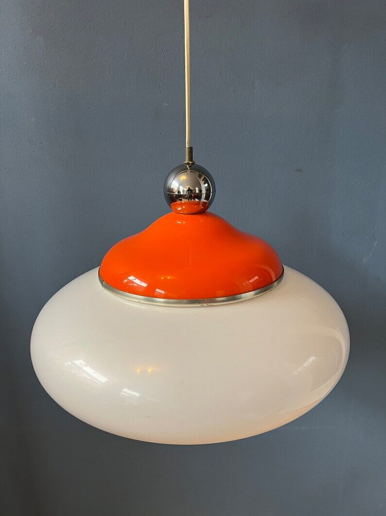 Suspension vintage de l'ère spatiale