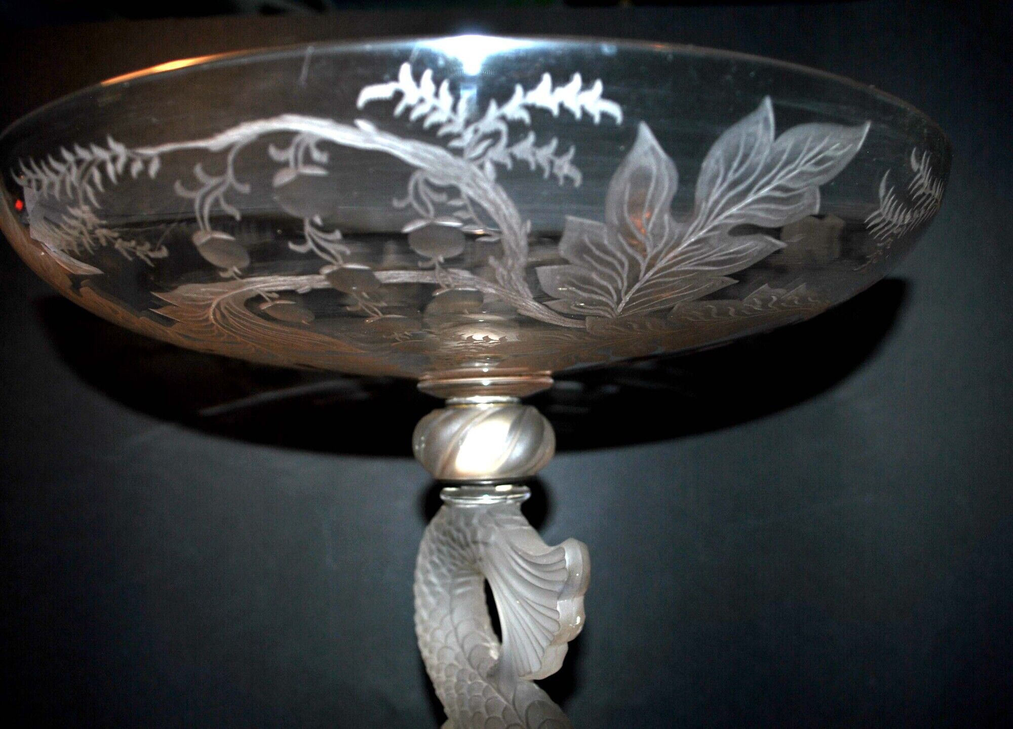 Standing cup dauphin crystal of baccarat 1897