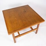 Coffee table in soap treated oak designed by Hans J. Wegner from the 1960s.