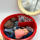 Vintage hairdresser worker