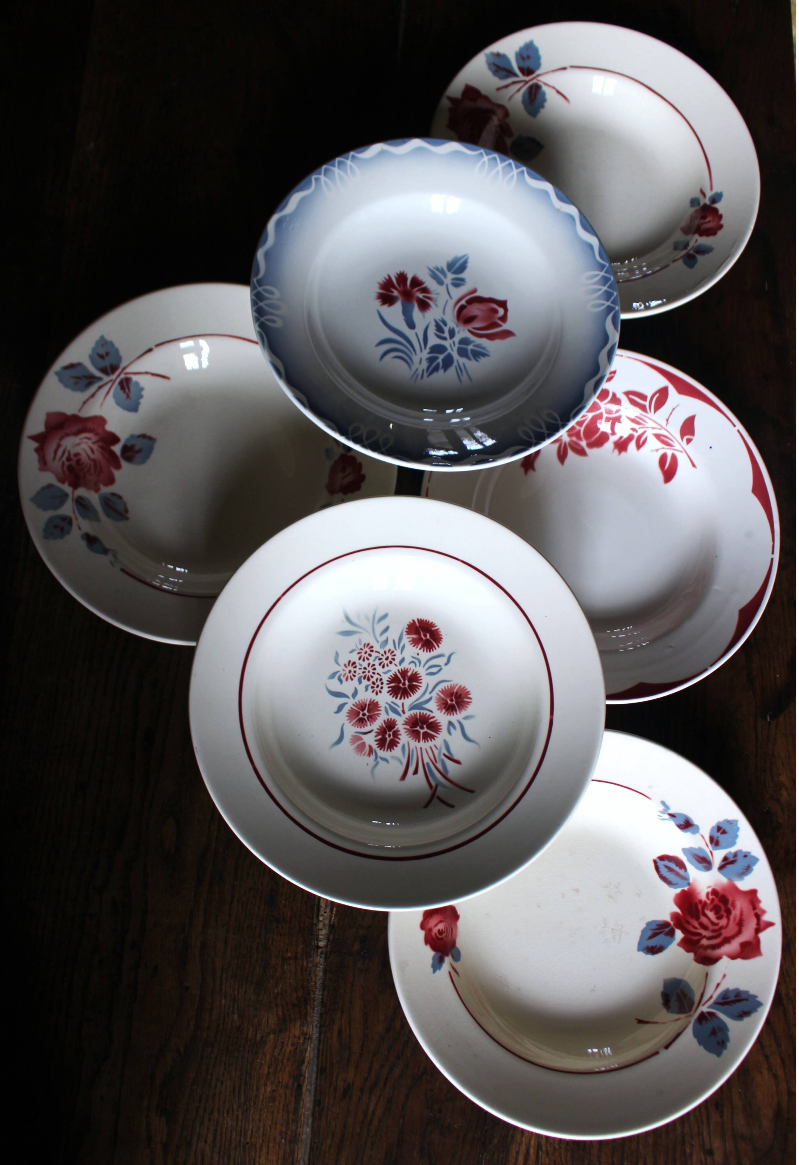 6 mismatched deep plates red blue Art Deco Badonviller Digoin