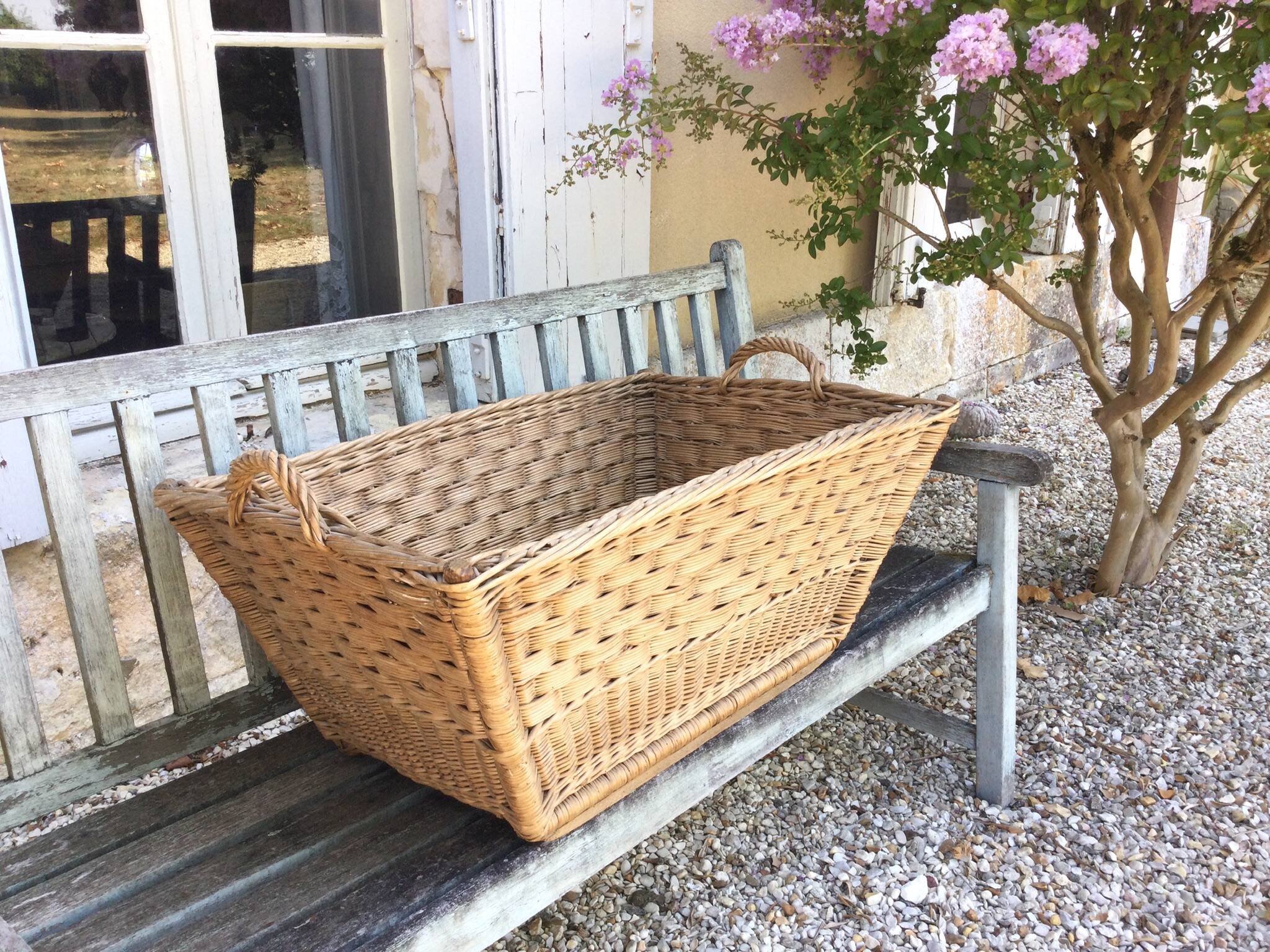 Old basket with 2 handles