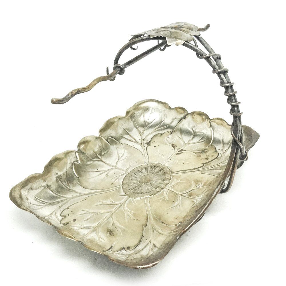 Art Nouveau platter from WMF, Germany, 1890s