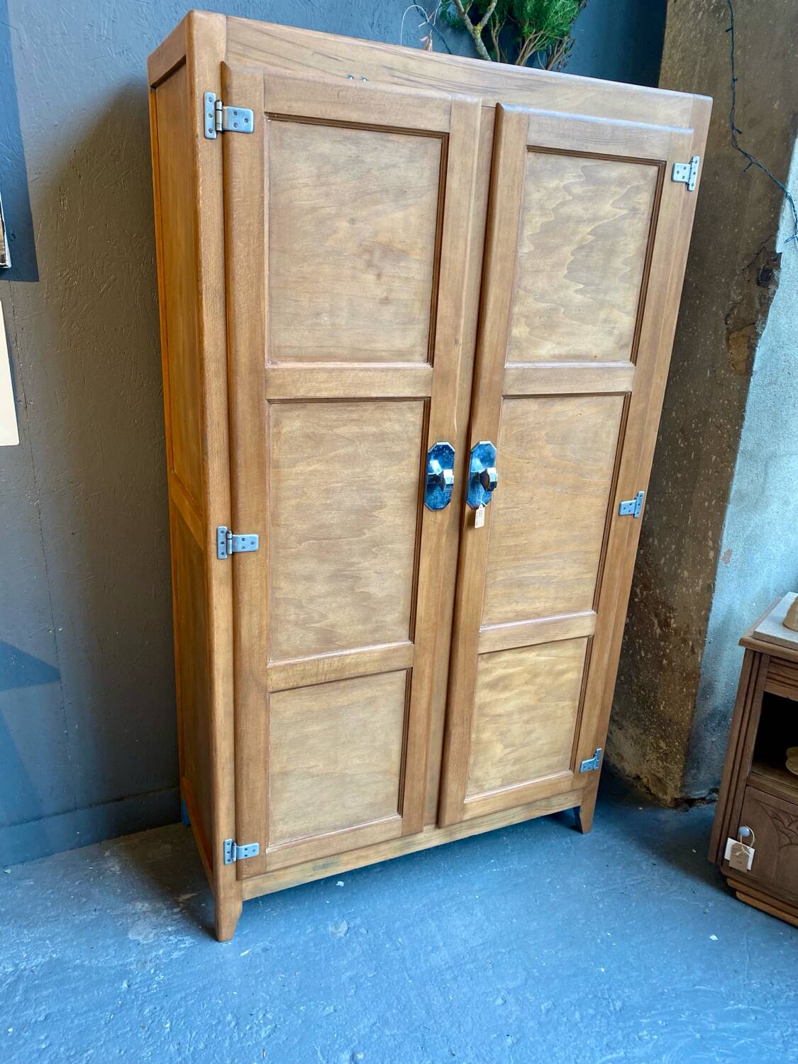 Armoire bois massif Art Déco