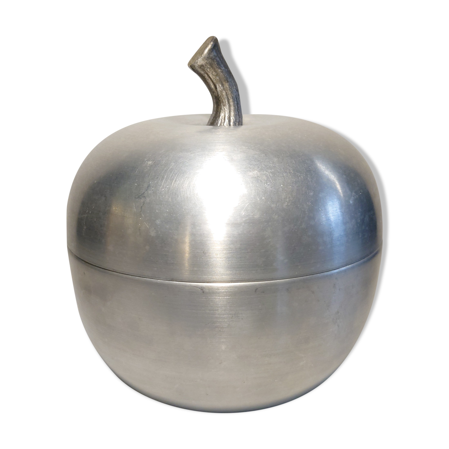 Aluminum "apple" ice bucket
