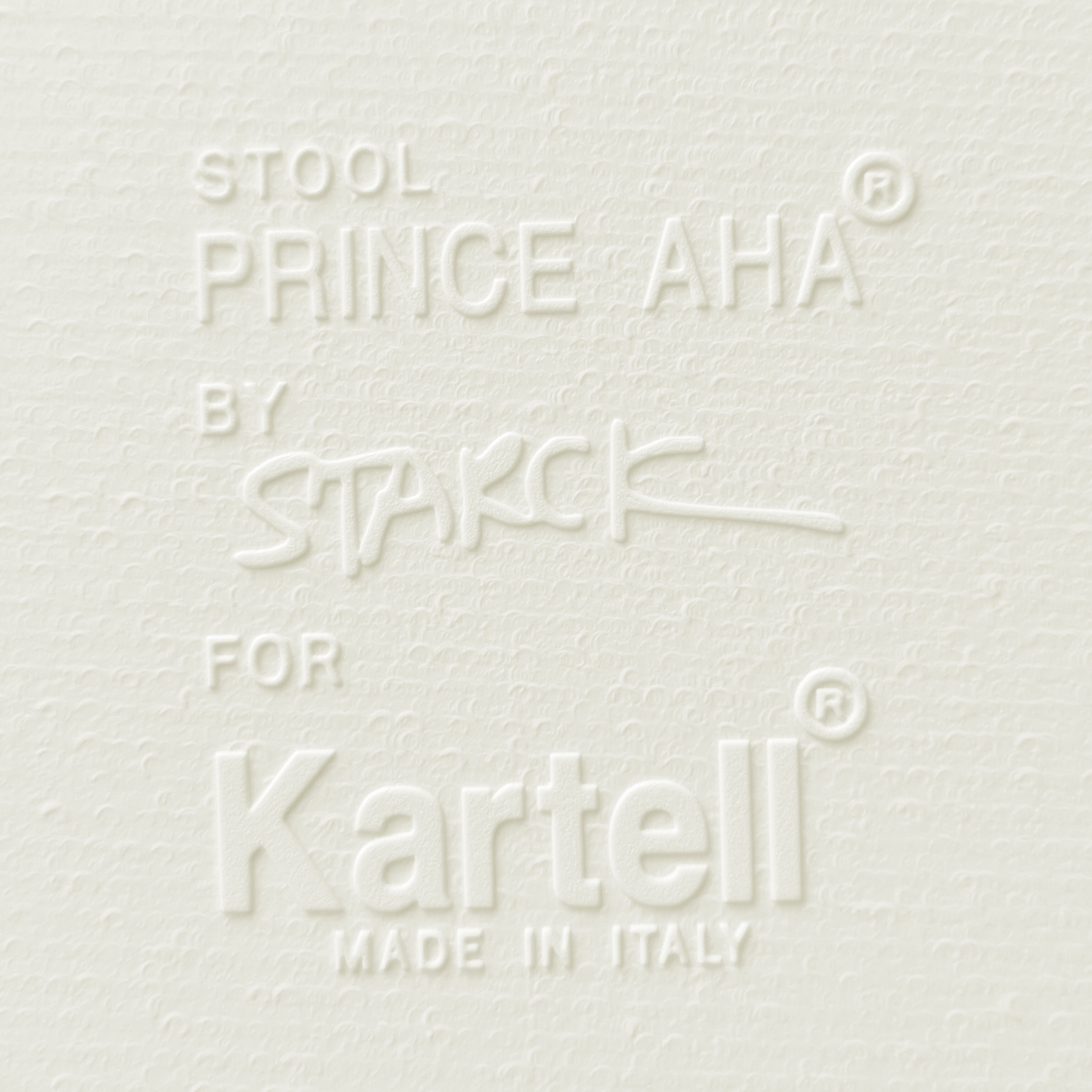 Tabourets « Prince Aha » de Philippe Starck produit en 1996