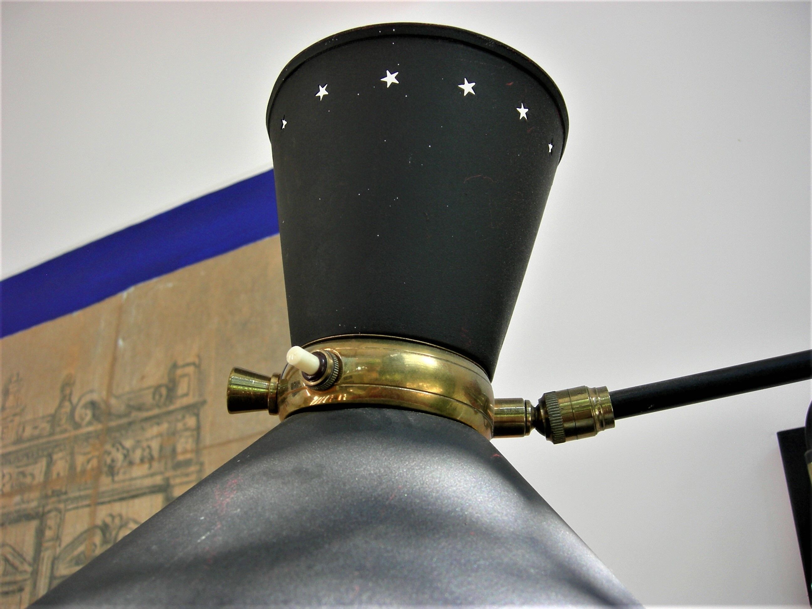 Roger Mathieu's diabolo sconce for Lunel with double lighting