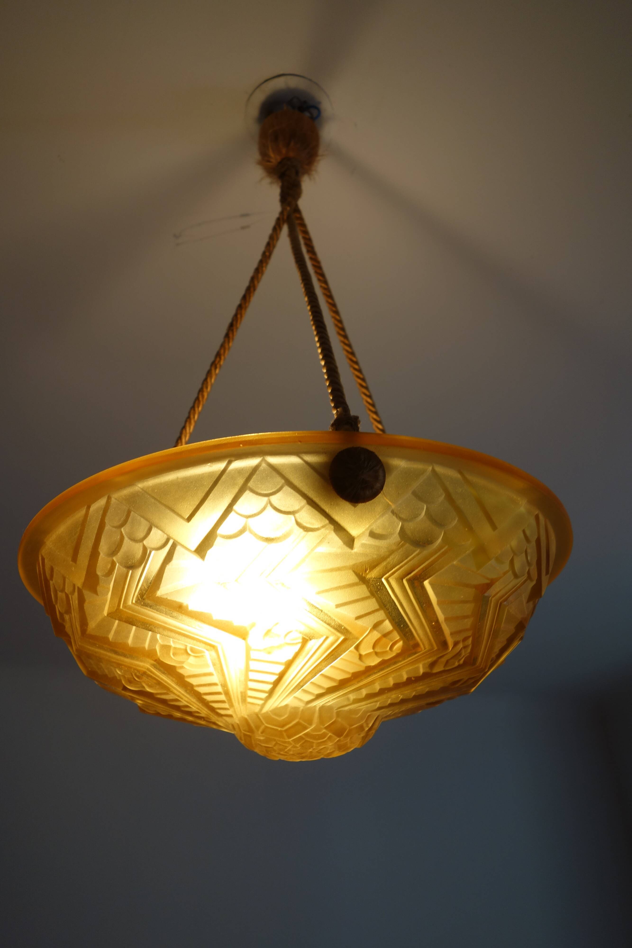 Schneider Art Deco Lustre