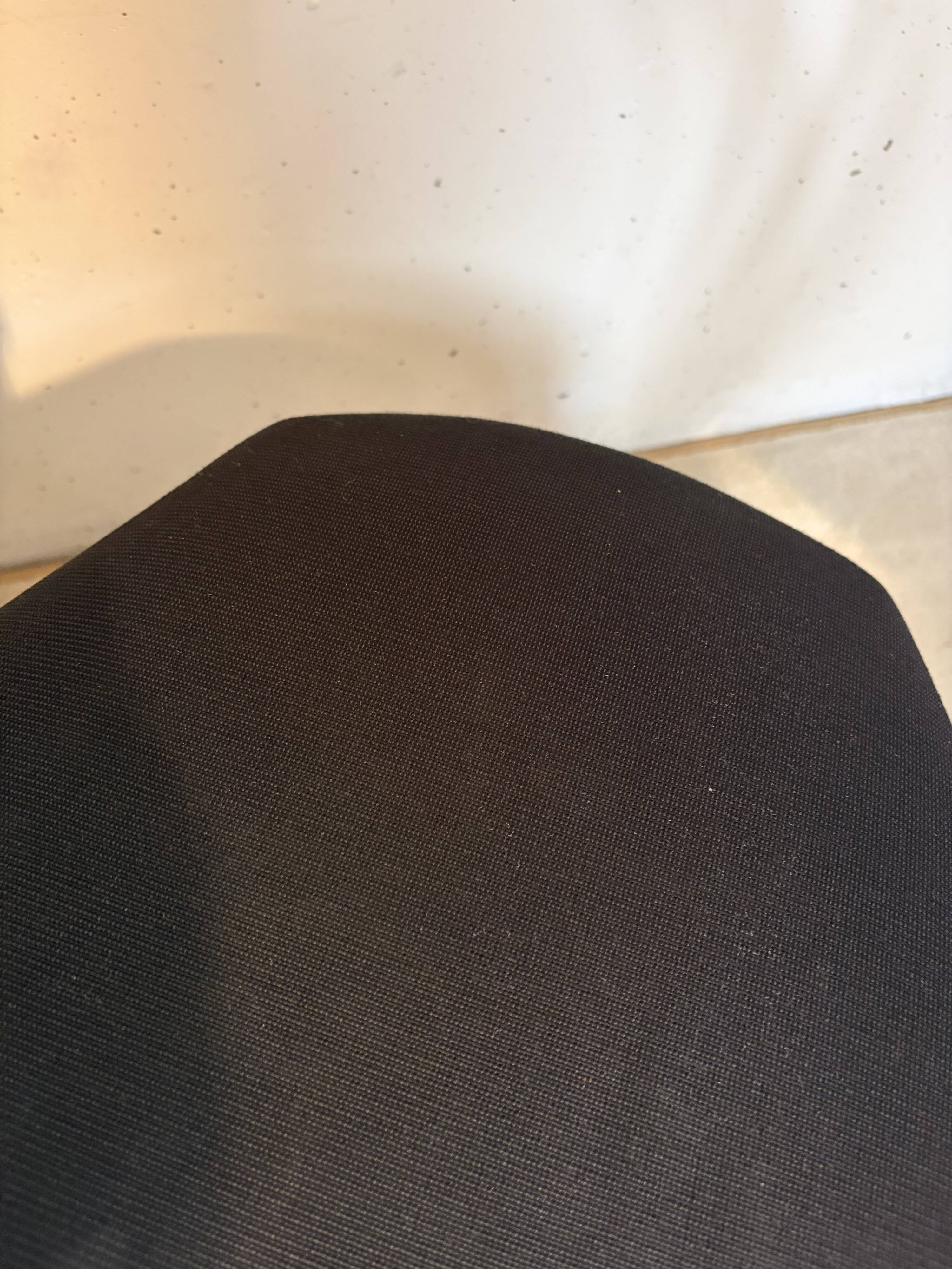 Chaise demi-lune 1980